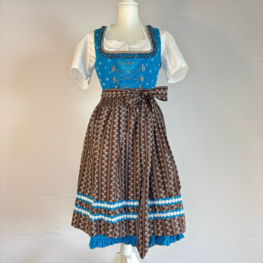 Authentic German Dirndl Dress – Country Line Size ~12 (US) | Oktoberfest - Picture 9 of 9